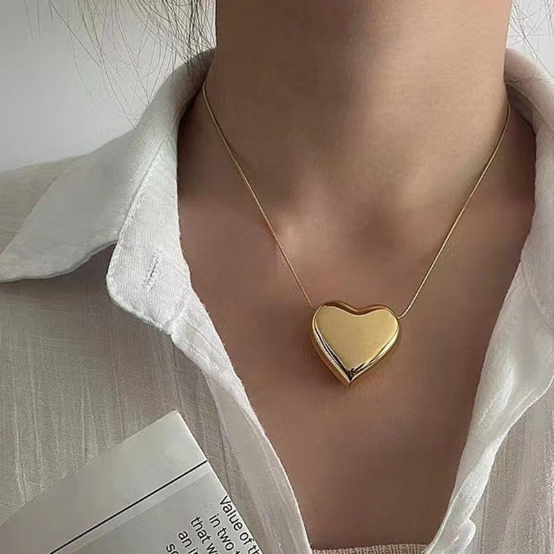 Hip Hop Simple Metal Peach Heart Pendant Necklace