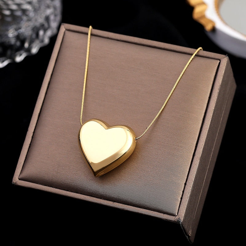 Hip Hop Simple Metal Peach Heart Pendant Necklace